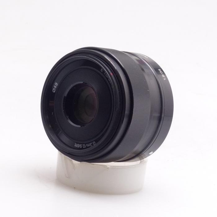 新品】(ソニー) SONY E 35mm F1.8 OSS (SEL35F18) 単焦点レンズ