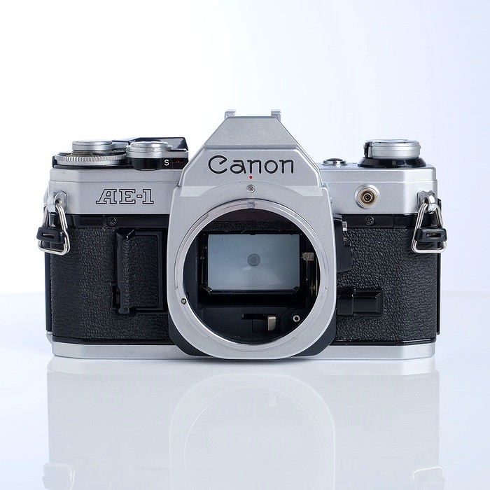 �y���Áz(�L���m��) Canon AE-1 �V���o�[