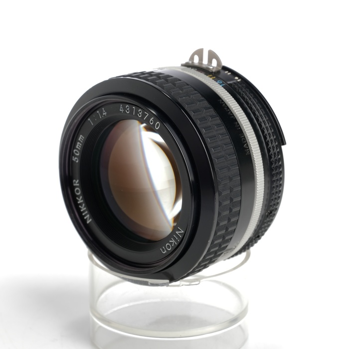 yÁz(jR) Nikon Ai 50/1.4