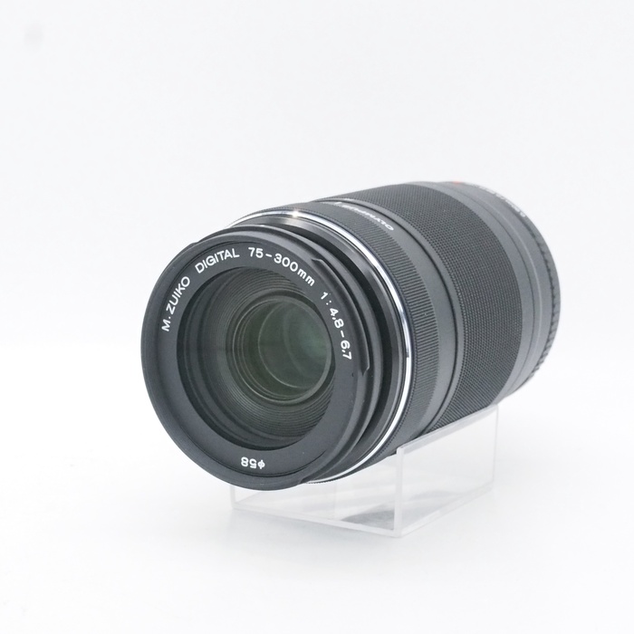 yÁz(IpX) OLYMPUS M.ZUIKO DIGITAL ED75-300/F4.8-6.7II