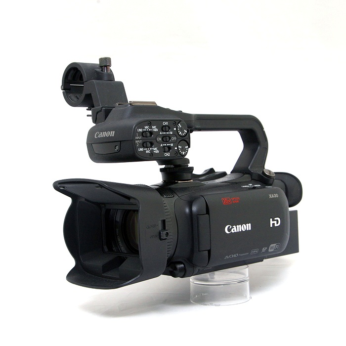 �y���Áz(�L���m��) Canon XA30 HD�r�f�I�J����+HDU-1�n���h�����j�b�g(NTSC)