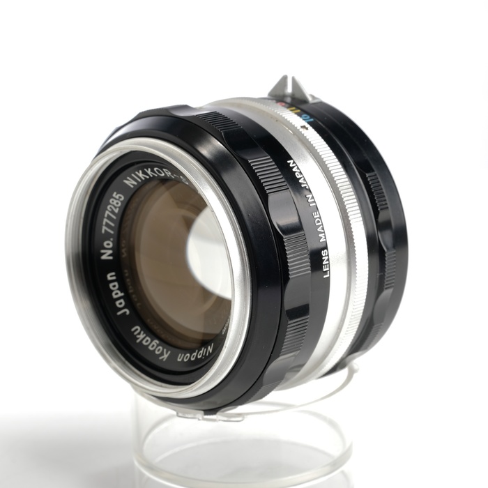 �y���Áz(�j�R��) Nikon NIKKOR-S Auto 50/1.4