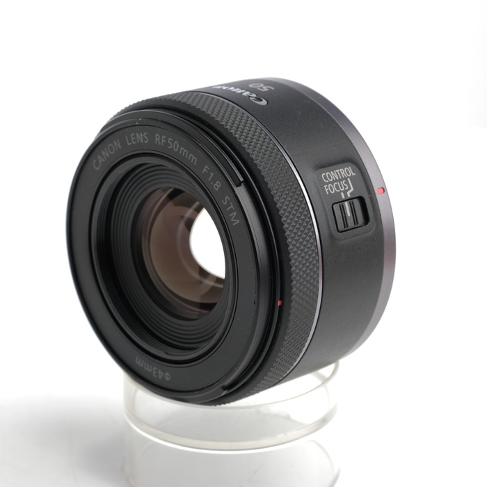 �y���Áz(�L���m��) Canon RF50/F1.8 STM