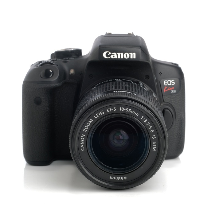 �y���Áz(�L���m��) Canon EOS KISS X8I/18-55IS STM �L�c�g