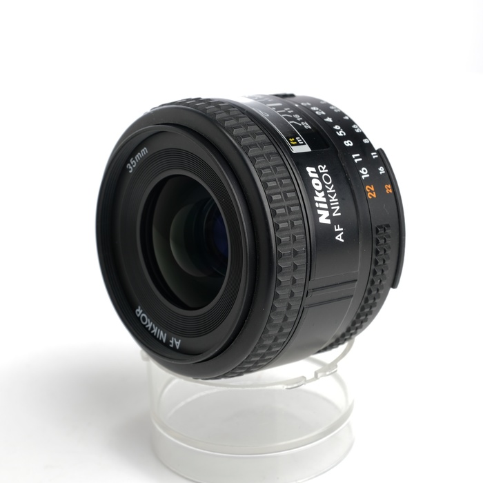 �y���Áz(�j�R��) Nikon AI AF 35/F2D