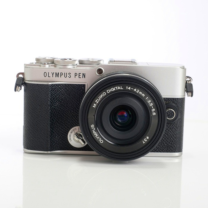 �y���Áz(�I�����p�X) OLYMPUS E-P7 14-42EZ�����Y�L�c�g �V���o�[