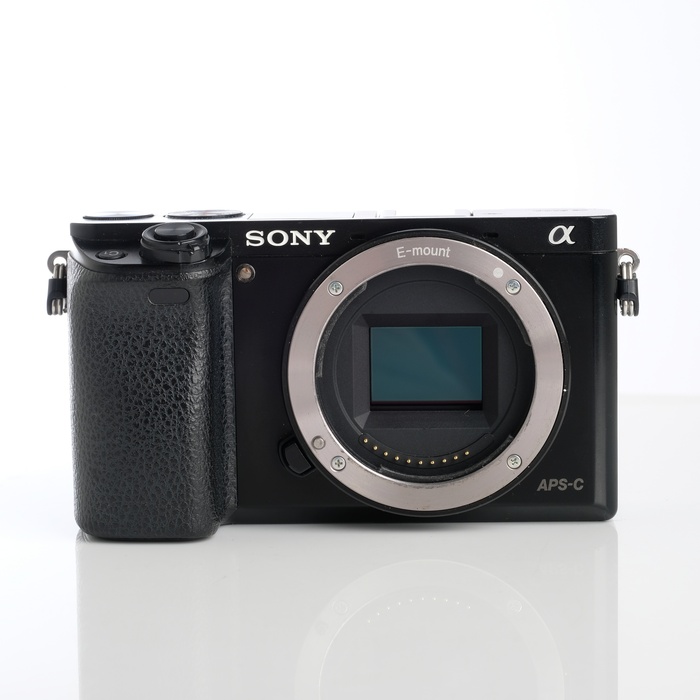 �y���Áz(�\�j�[) SONY ILCE-6000 B �{�f�C