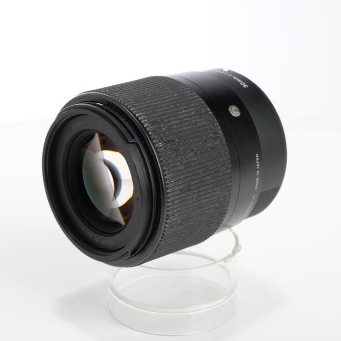 �y���Áz(�V�O�}) SIGMA 30/F1.4 DC DN CONTEMPORARY �t�WXF