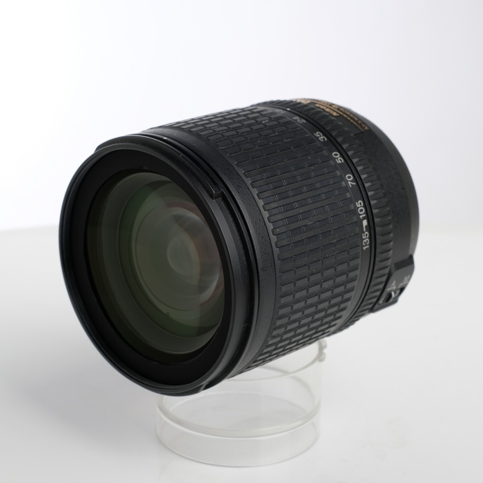 �y���Áz(�j�R��) Nikon AF-S DX ED 18-135/F3.5-5.6G