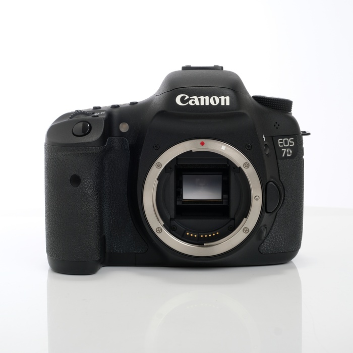 �y���Áz(�L���m��) Canon EOS 7D �{�f�C