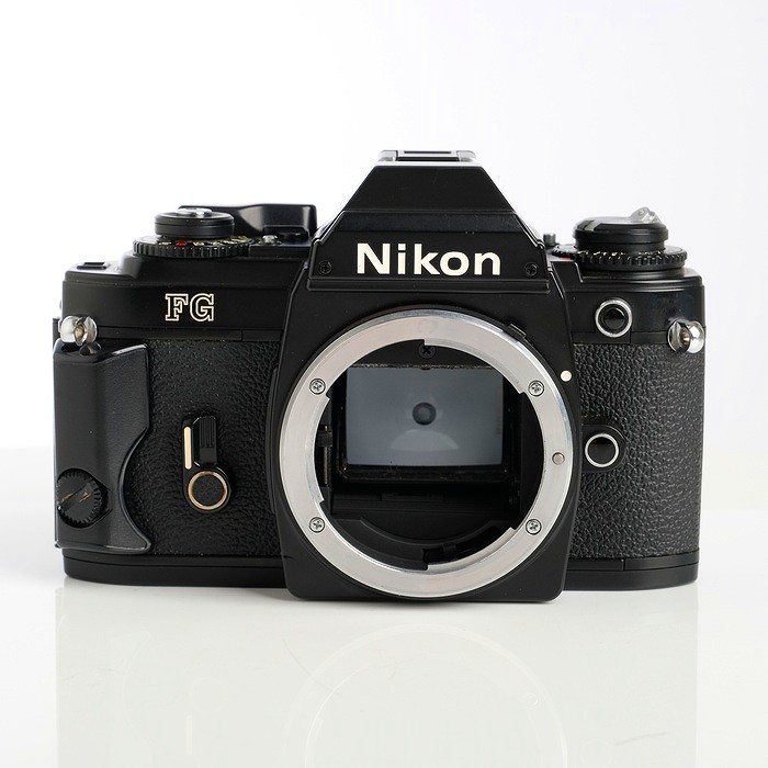 �y���Áz(�j�R��) Nikon FG �u���b�N
