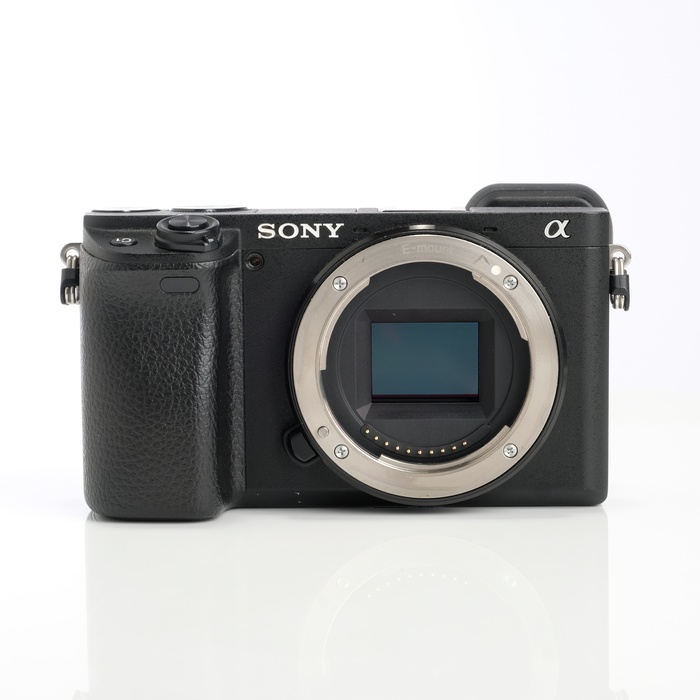 �y���Áz(�\�j�[) SONY ILCE-6400 B �{�f�C