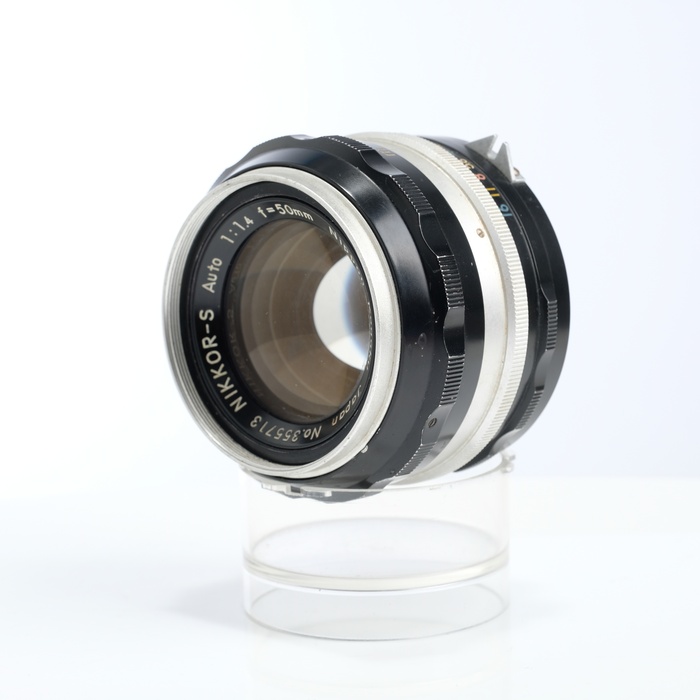 �y���Áz(�j�R��) Nikon NIKKOR-S Auto 50/1.4