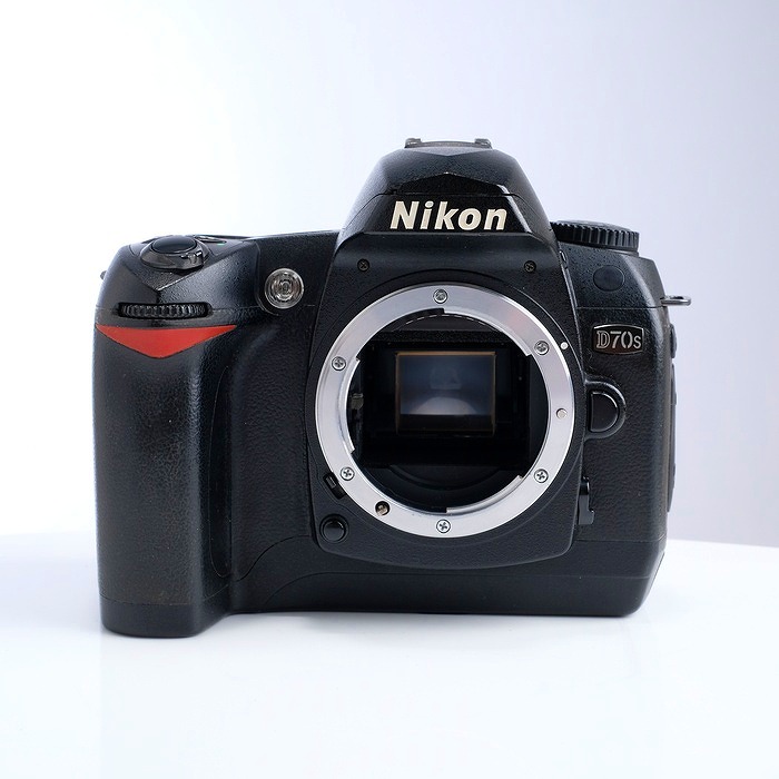 �y���Áz(�j�R��) Nikon D70S �{�f�C