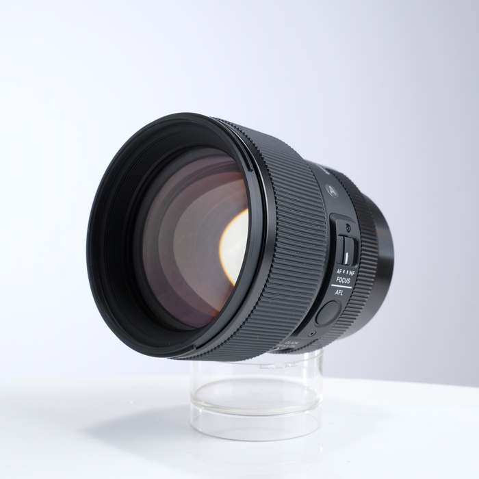 �y���Áz(�V�O�}) SIGMA 85/F1.4 DG DN ART TL�}�E���g