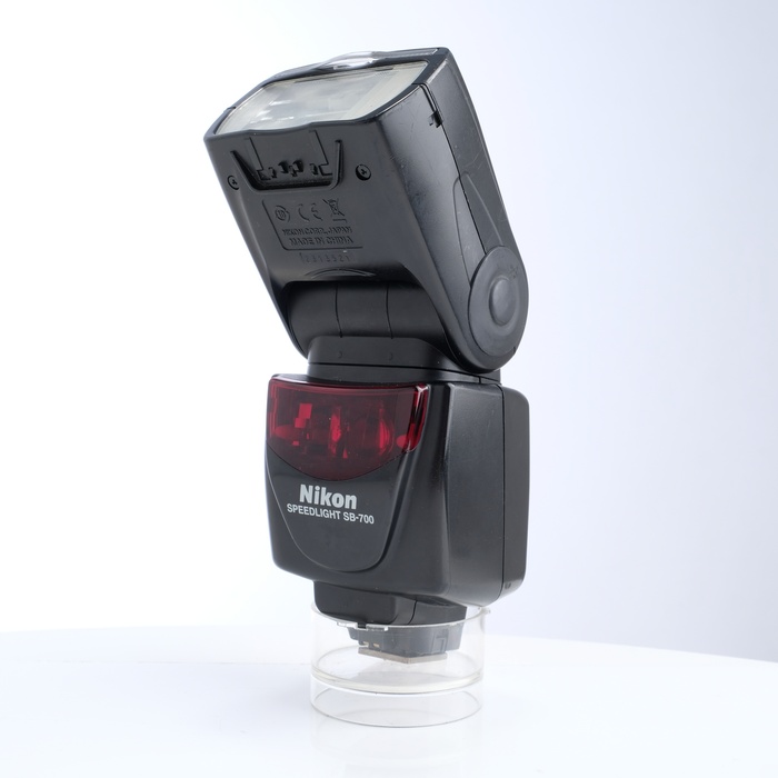 �y���Áz(�j�R��) Nikon SB-700 �X�s�[�h���C�g