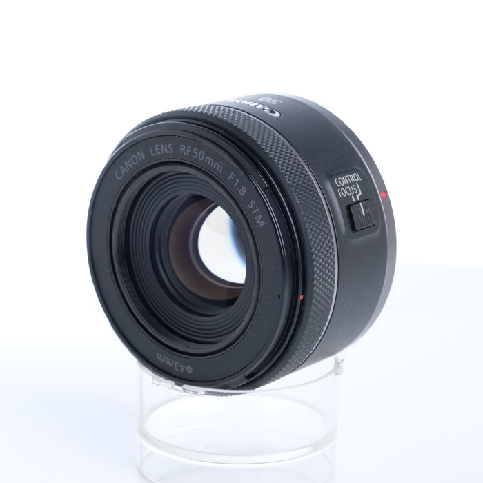 キヤノン RF50mm F1.8 STM