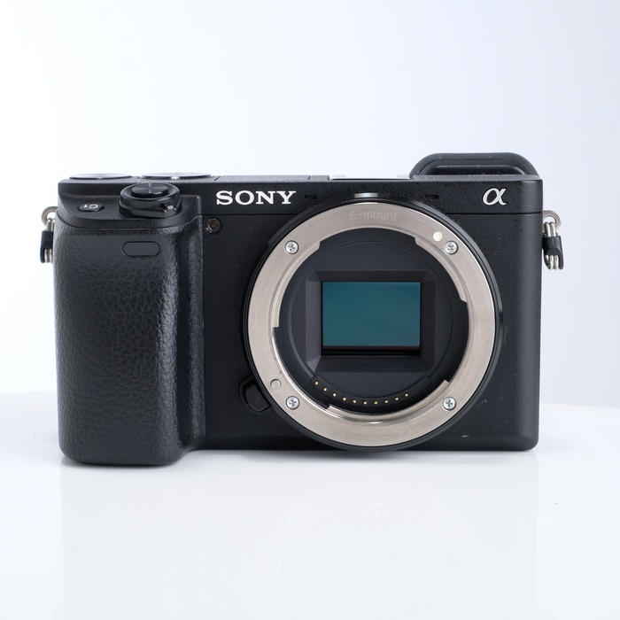 �y���Áz(�\�j�[) SONY ILCE-6400 B �{�f�C