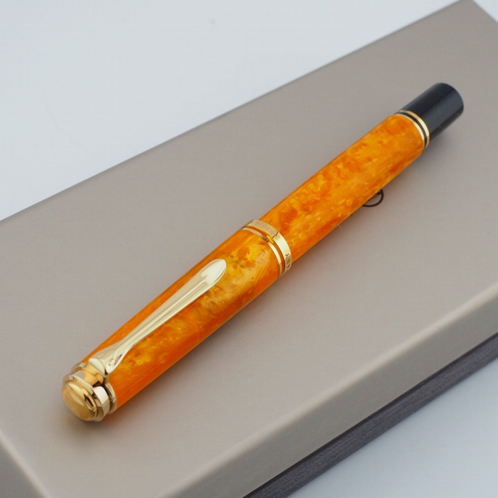 yÁz(yJ) PELIKAN M600 @CugIW