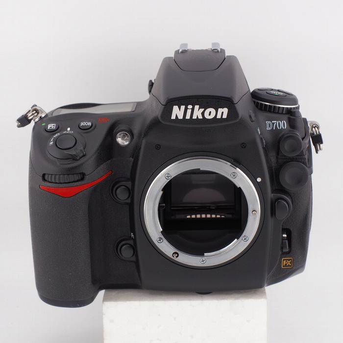 中古】(ニコン) Nikon D700｜ナニワグループオンライン｜2111012377467