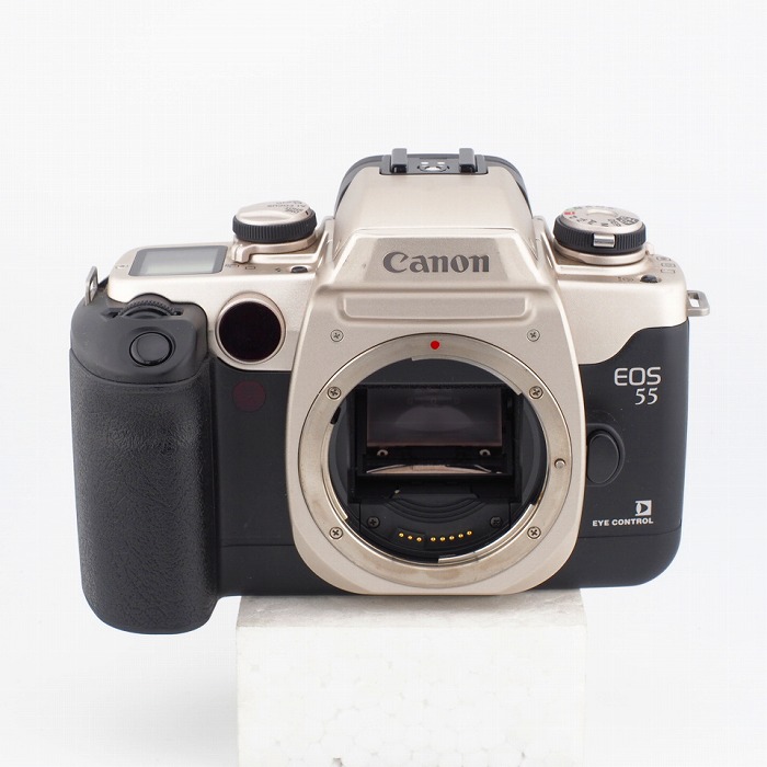 Canon EOS 55 ブラック ボディ 中古美品　動作確認済み Canon EOS 55 ブラック ボディ 中古美品 動作確認済み 2025年