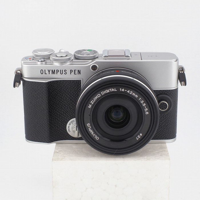 オリンパス PEN E-P7 14-42レンズキット シルバー｜ナニワ