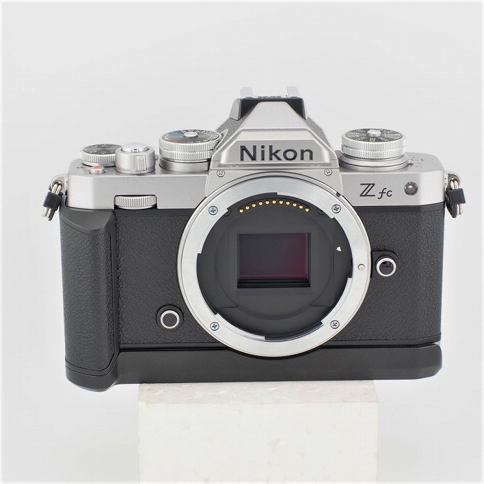 �y���Áz(�j�R��) Nikon Zfc(�V���o�[)