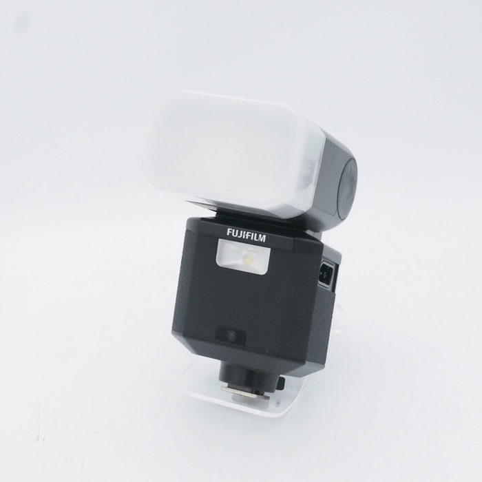 yÁz(tWtC) FUJIFILM EF-X500 NcvItcV