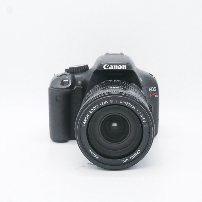 �y���Áz(�L���m��) Canon EOS KISS X4/18-135IS �L�c�g