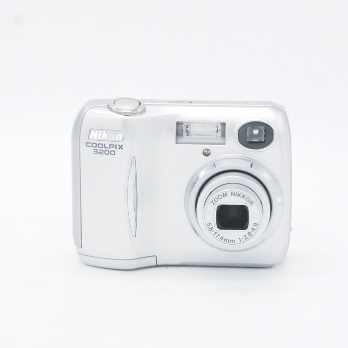 【中古】(ニコン) Nikon COOLPIX 3200 シルバー