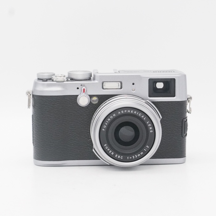 【中古】(フジフイルム) FUJIFILM FX-X100 シルバー