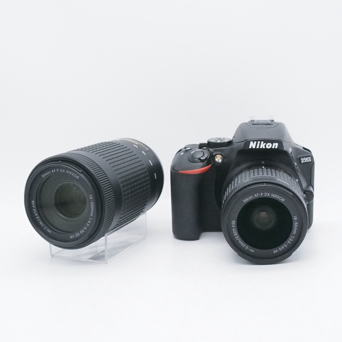 買取】ニコン D5600 ダブルズームキット | ナニワグループオンライン