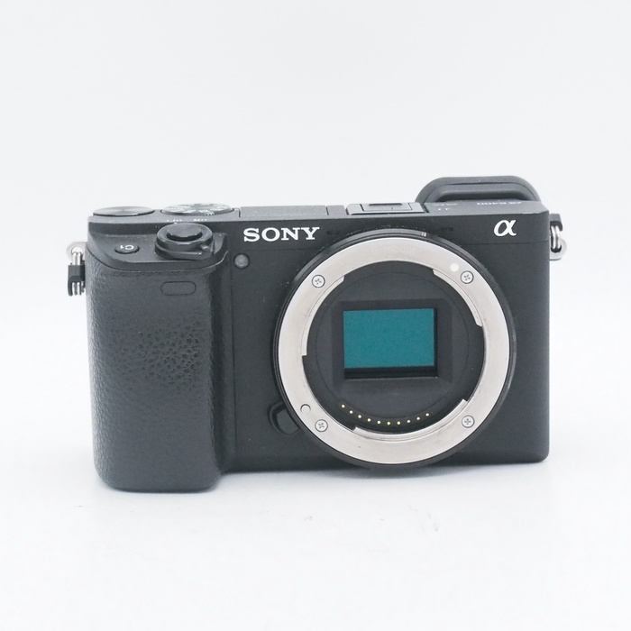 SONY α6400ボディ　ほぼ新品 新品】(ソニー) SONY α6400 ボディー ブラック (ILCE-6400)｜ナニワ