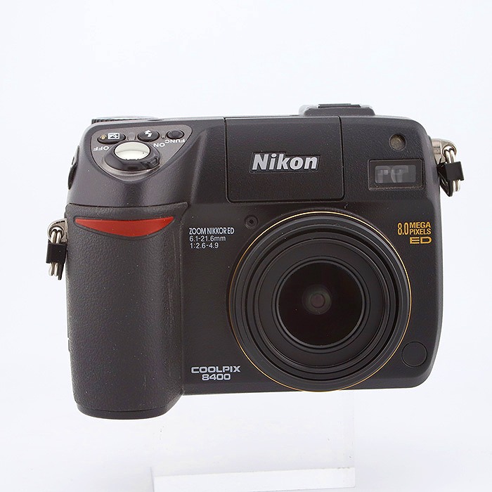 yÁz(jR) Nikon COOLPIX 8400
