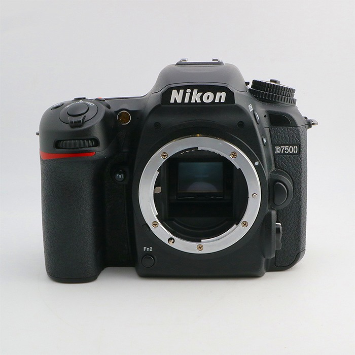 yÁz(jR) Nikon D7500 {fB