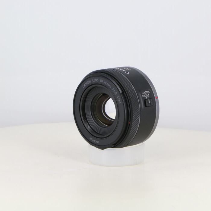 yÁz(Lm) Canon RF50/1.8 STM