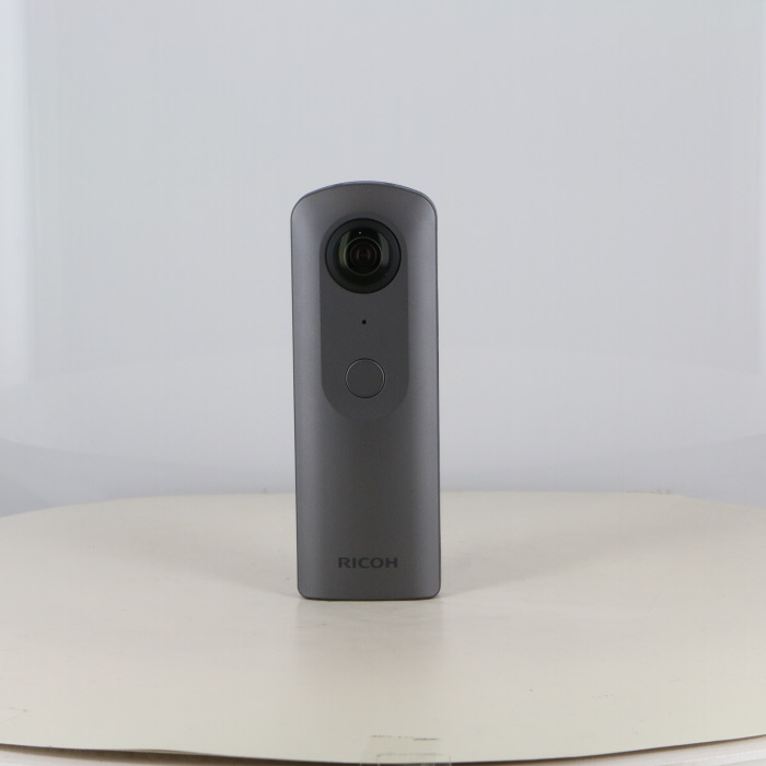 yÁz(R[) RICOH THETA V