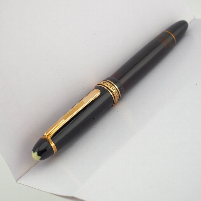 yÁz(u) MONTBLANC 142G