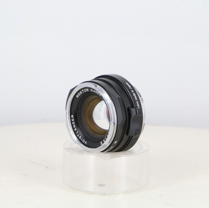 コシナ　フォクトレンダー NOKTON classic 35mm F1.4E コシナ フォクトレンダー NOKTON classic 35mm F1.4 E-mount | 交換レンズ