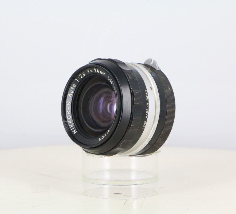 �y���Áz(�j�R��) Nikon Auto Nikkor 24/2.8
