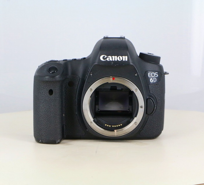 �y���Áz(�L���m��) Canon EOS 6D �{�f�B