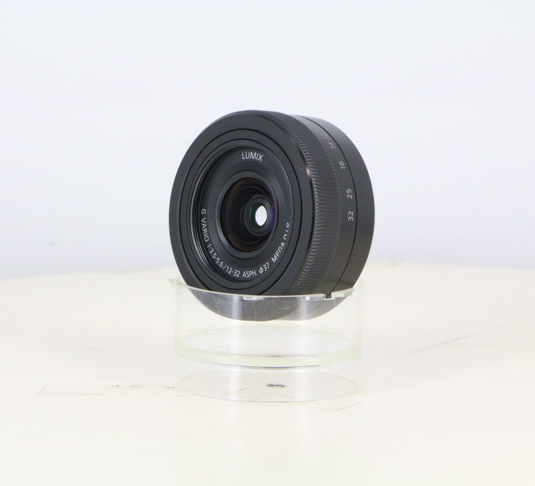 �y���Áz(�p�i�\�j�b�N) Panasonic LUMIX G VARIO 12-32/3.5-5.6 ASPH.[H-FS12032]