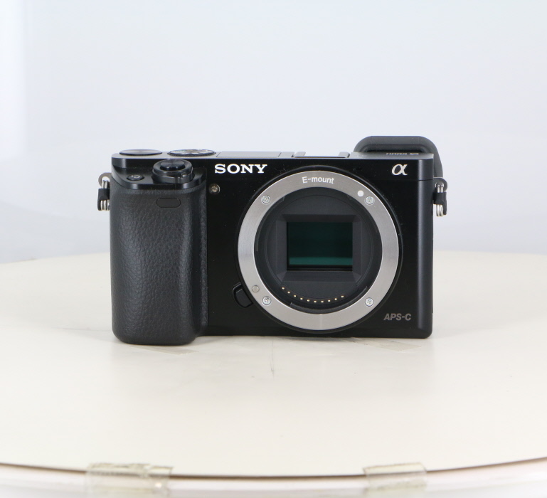 �y���Áz(�\�j�[) SONY ��6000 �{�f�B[ILCE-6000]