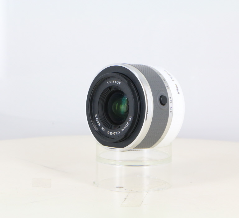 �y���Áz(�j�R��) Nikon 1 NIKKOR VR 10-30/3.5-5.6 �z���C�g