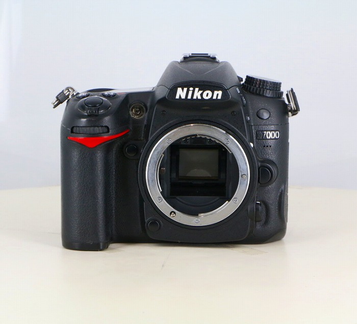 �y���Áz(�j�R��) Nikon D7000 �{�f�B