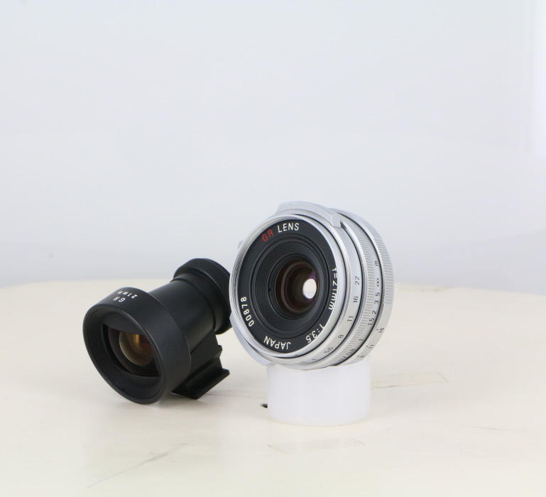 �y���Áz(���R�[) RICOH GR 21/3.5 �V���o�[(L39)+�r���[�t�@�C���_�[