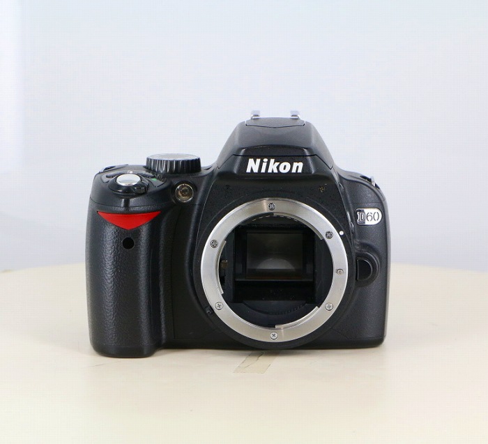 �y���Áz(�j�R��) Nikon D60 �u���b�N