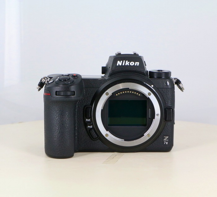 �y���Áz(�j�R��) Nikon Z 7II �{�f�B