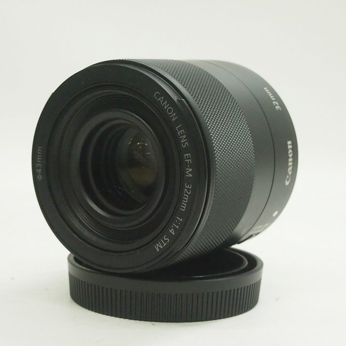 キヤノン EF-M32mm F1.4 STM