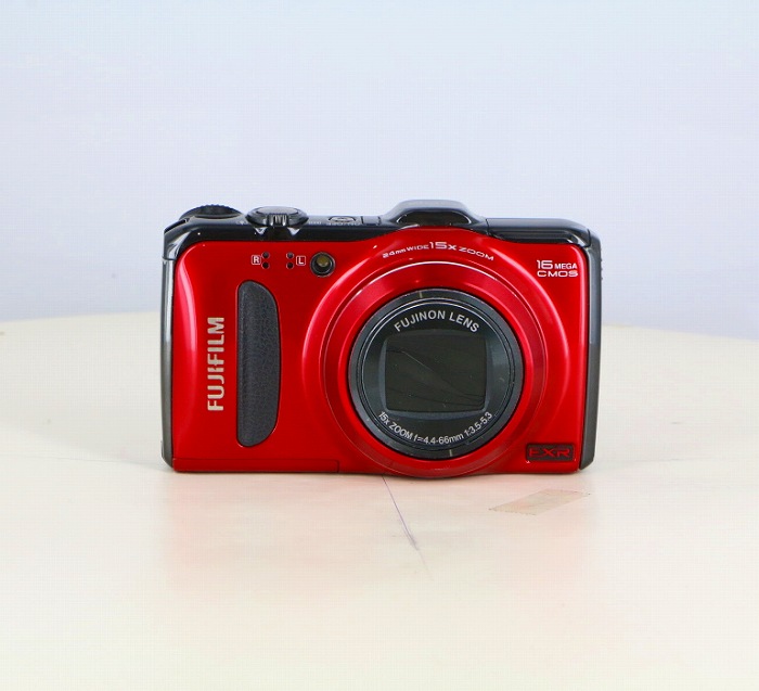 中古】(フジフイルム) FUJIFILM FinePix F550EXR レッド｜ナニワ